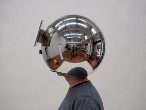 Изобретен гаджет, ломающий время