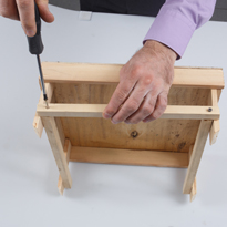 Кормушка своими руками. Шаг 5 Кормушка своими руками. Шаг 5