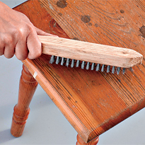 Подставка для цветов из табурета. Шаг 1