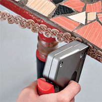 Подставка для цветов из табурета. Шаг 7