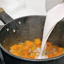 Курица с тыквой. Шаг №2