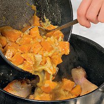 Курица с тыквой. Шаг №3