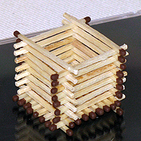 Поделки из спичек: домик. Шаг 4