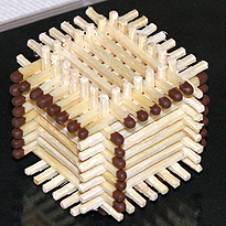 Поделки из спичек: домик. Шаг 9