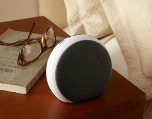 Имитация телевизора помогает засыпать и не будит