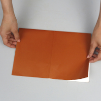 Шапки из бумаги: пилотка. Шаг 1