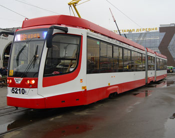 На Урале испытывают первый российский низкопольный трамвай 