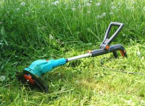 Триммер GARDENA EasyCut 400: тест-драйв