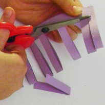 Бумажные фонарики на Новый год. Шаг 3