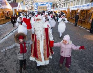 Открывается новогодняя ярмарка в Парке Горького