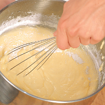 Яблочный пудинг с кедровыми орешками