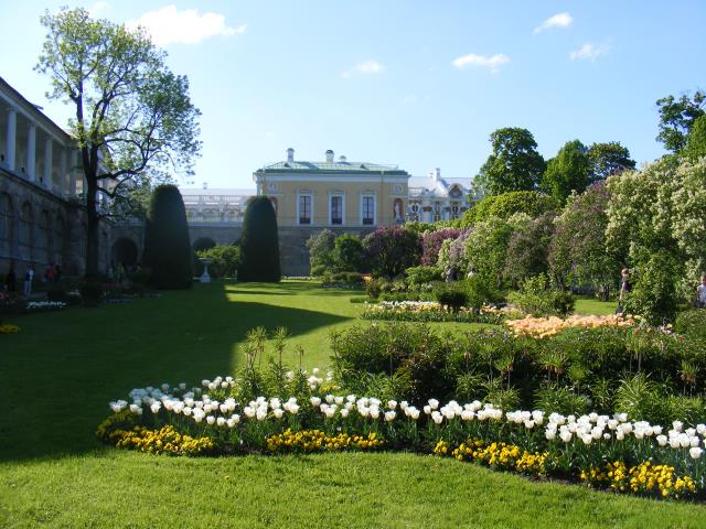 Фрейлинский садик в Екатерининском парке