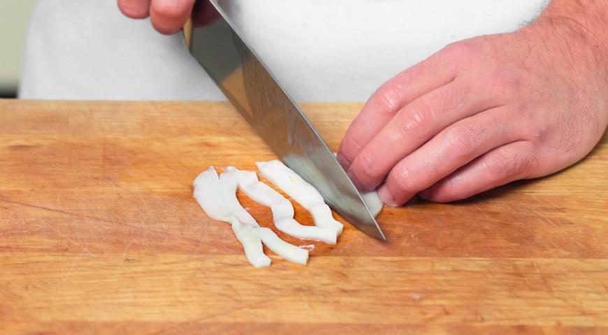 Суп из тыквы с грибами и кальмарами . Шаг 4