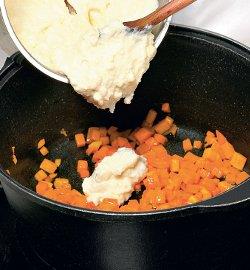 Запеканка из творога с тыквой. Шаг 2