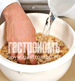 Салат из тыквы и моркови с тыквенными семечками. Шаг 2