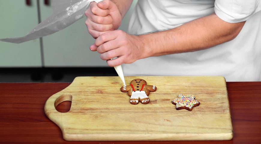 Новогоднее печенье . Шаг 3