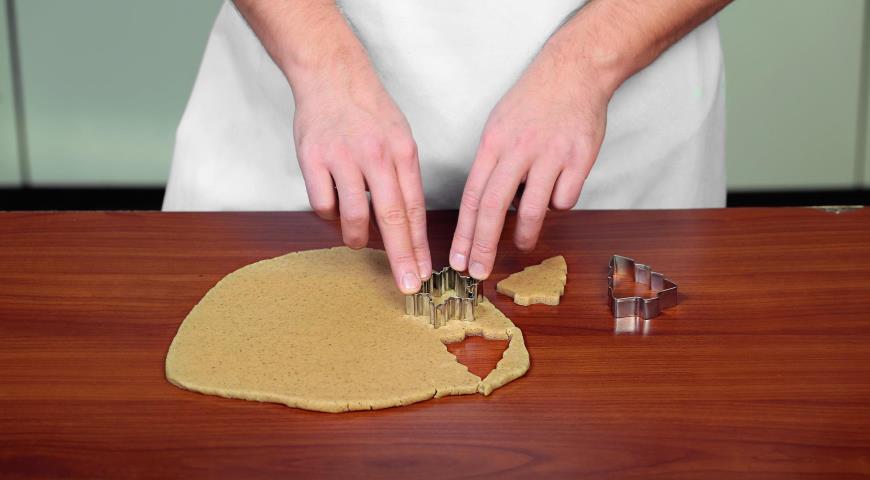 Новогоднее печенье . Шаг 2