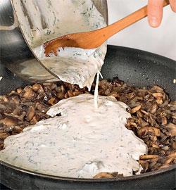 Жюльен из грибов. Шаг 2