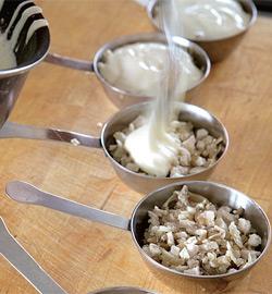 Куриный жюльен с грибами. Шаг 3 Куриный жюльен с грибами. Шаг 3