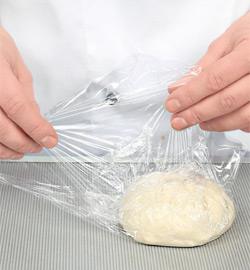 Чебуреки с сыром. Шаг 1