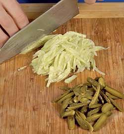 Швейцарский новогодний салат. Шаг 3