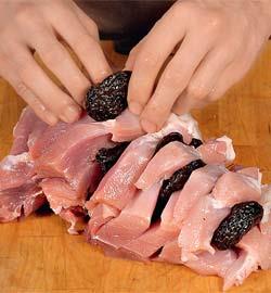 Свинина с черносливом. Шаг 2