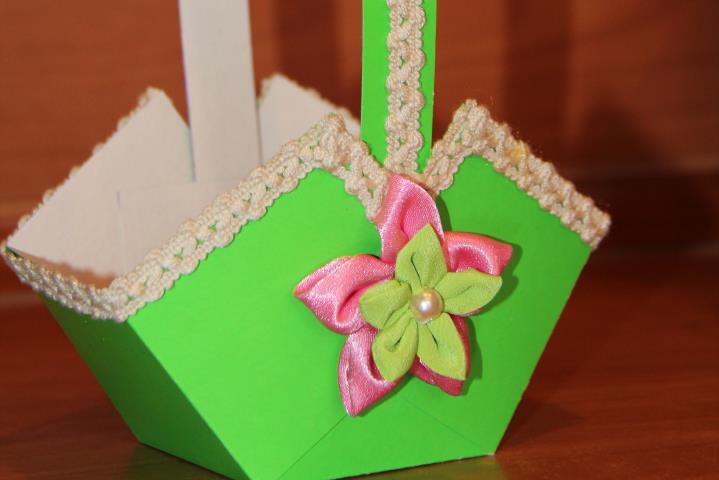 Корзинка для подарка своими руками . Шаг 13