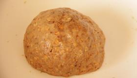 Постный пирог из овсяных хлопьев с малиной. Шаг 2