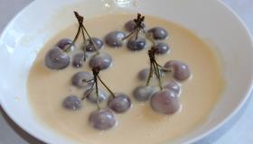 Вишни в кляре. Шаг 2