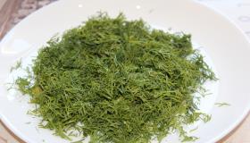 Пирог с зелёным луком и яйцами. Шаг 4