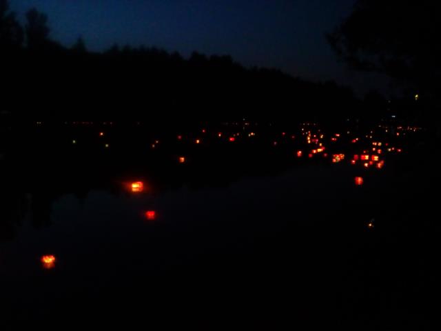 Фестиваль водных фонариков 
