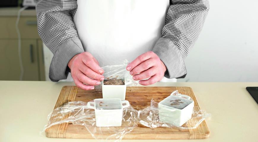 Паштет из куриной печенки с яблоками и тимьяном. Шаг 6 Паштет из куриной печенки с яблоками и тимьяном. Шаг 6