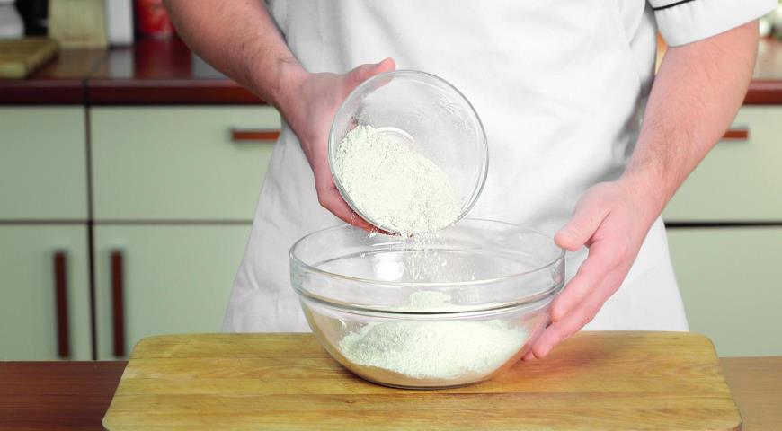 Бретонские блины с грушами. Шаг 1 Бретонские блины с грушами. Шаг 1