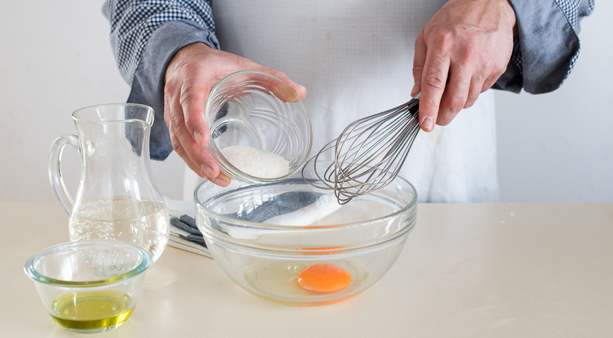 Пышные блины с дырочками. Шаг 2