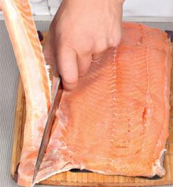 Как быстро засолить семгу к праздникам. Шаг 2