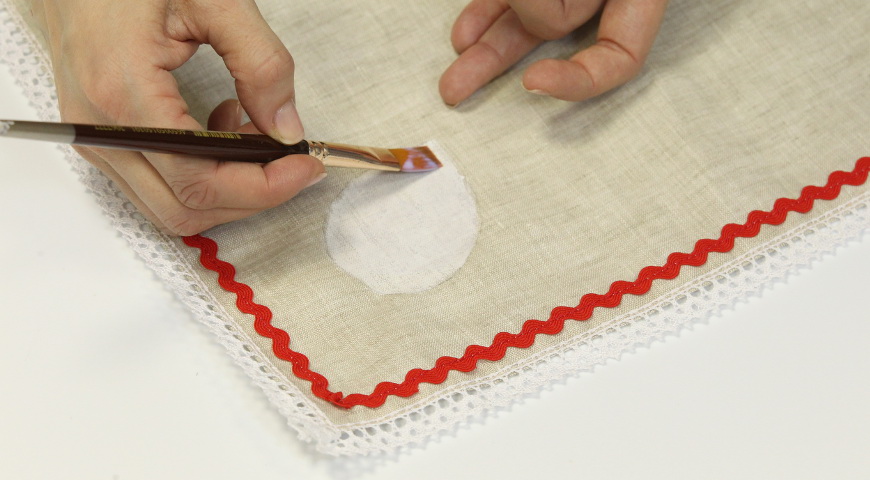 Пасхальный декупаж салфетки. Шаг 5