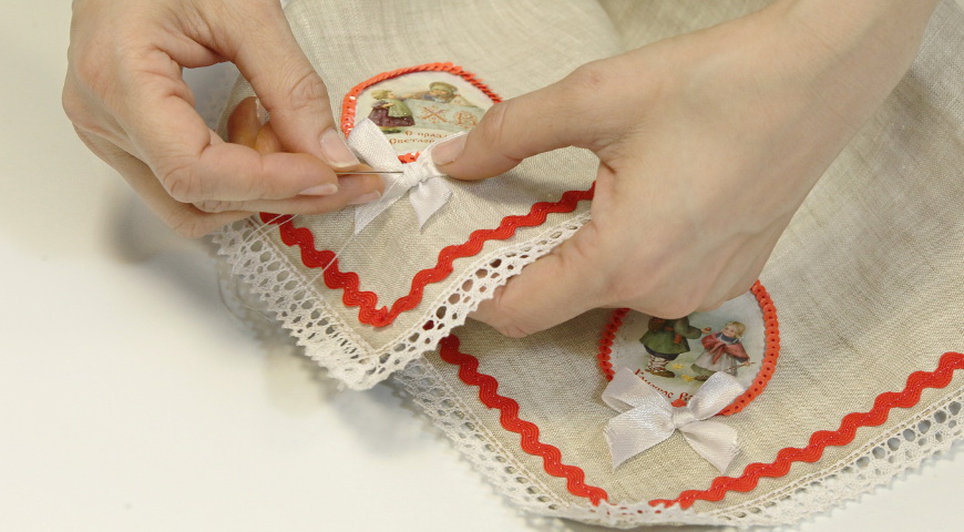 Пасхальный декупаж салфетки. Шаг 8