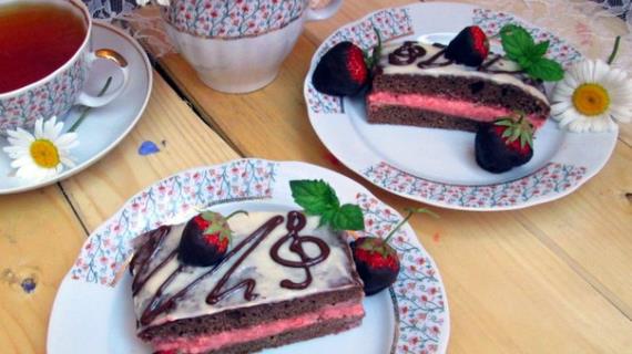 Клубничное пирожное
