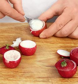 Фаршированный редис. Шаг 1 Фаршированный редис. Шаг 1