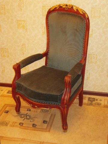 Любимые стулья и кресла моих заказчиков после реставрации 