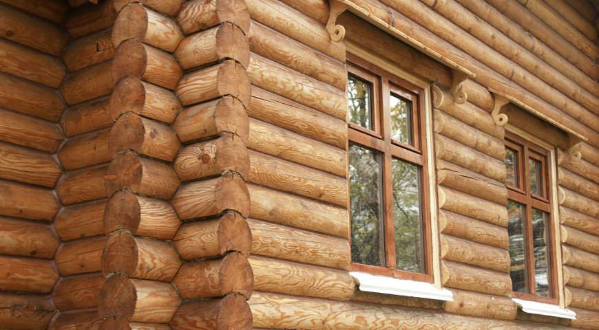 окна в деревянном доме
