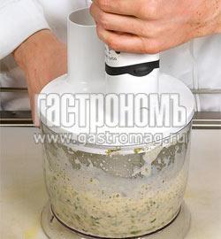 Куриные котлеты с соусом из щавеля и черемши. Шаг 6