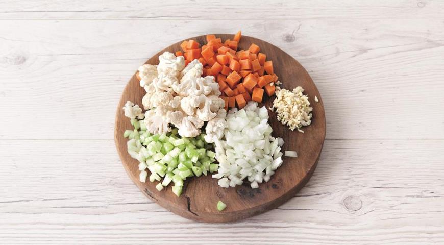 Суп из цветной капусты с диким рисом. Шаг 2