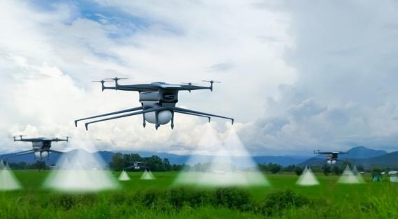 Умный сад с дронами: автоматический полив будущего